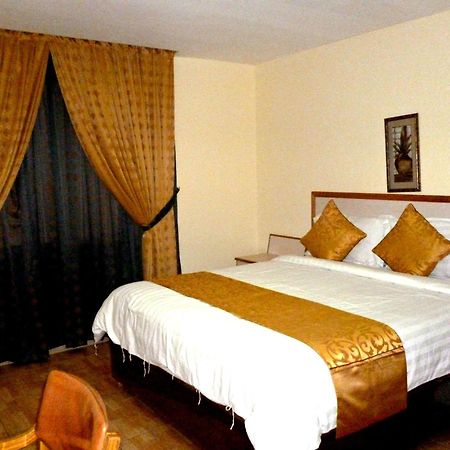 Mansour Plaza Hotel Apartments Dammam Ruang foto
