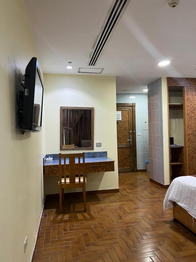 Mansour Plaza Hotel Apartments Dammam Bagian luar foto