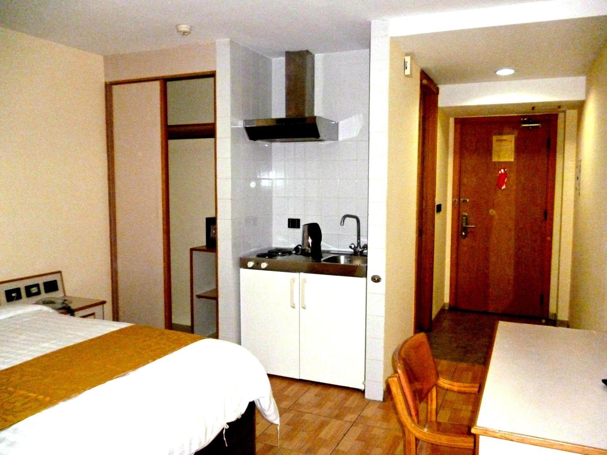 Mansour Plaza Hotel Apartments Dammam Ruang foto