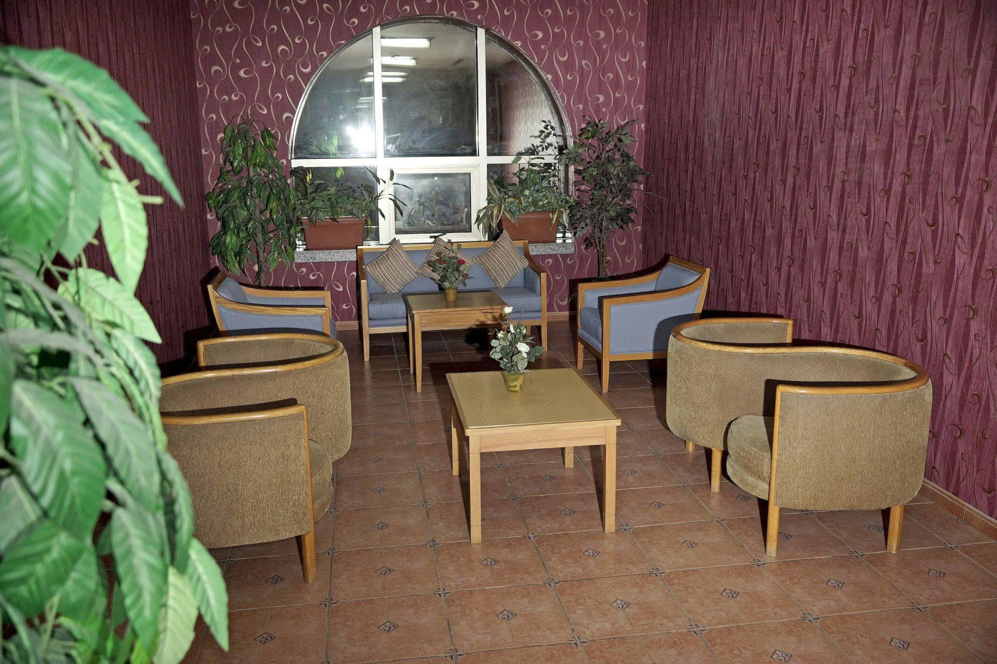 Mansour Plaza Hotel Apartments Dammam Bagian luar foto