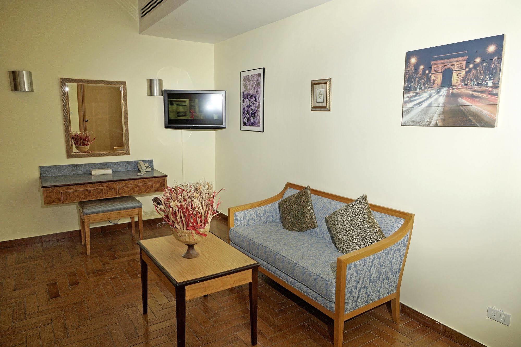 Mansour Plaza Hotel Apartments Dammam Bagian luar foto