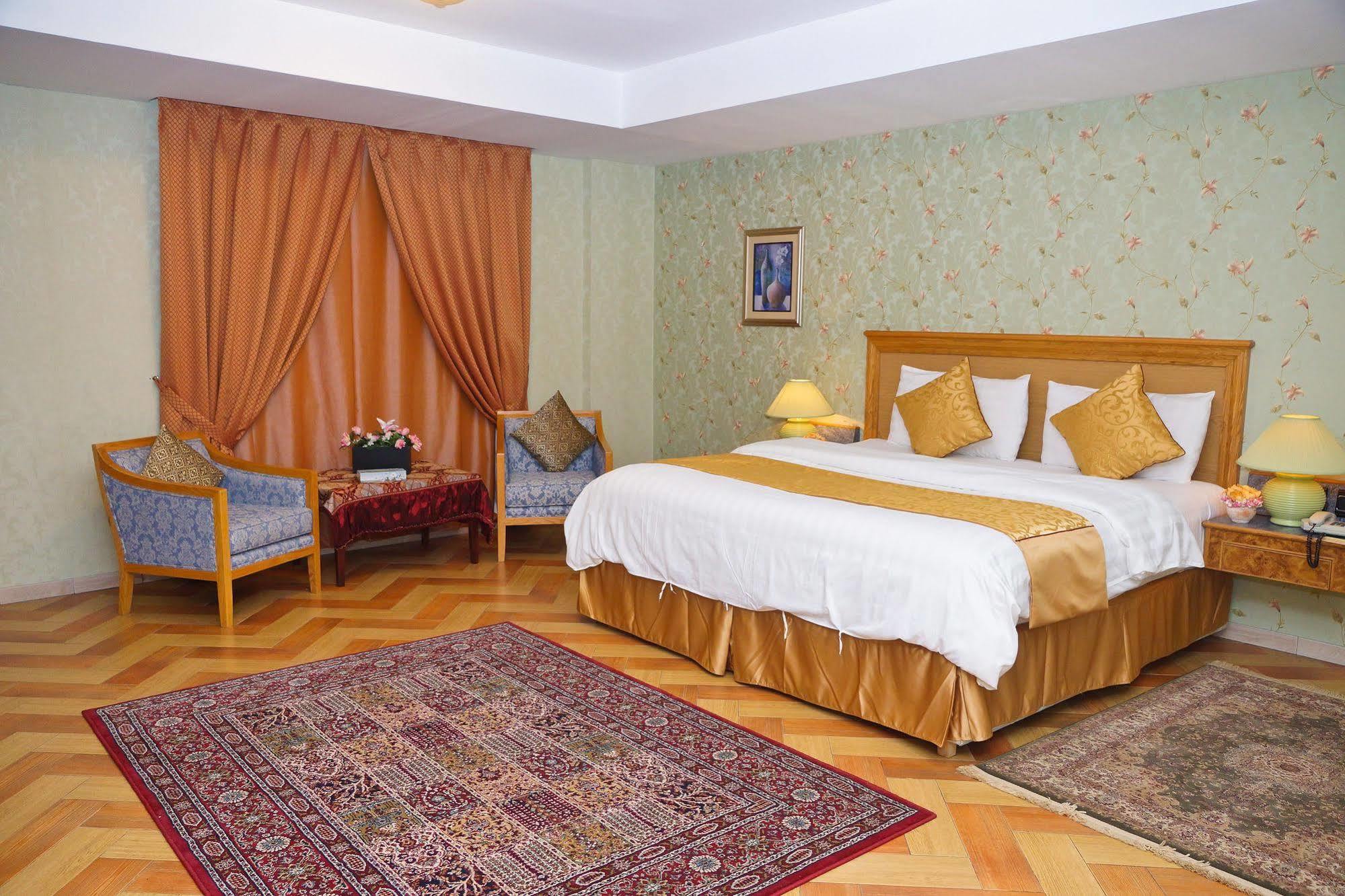 Mansour Plaza Hotel Apartments Dammam Bagian luar foto