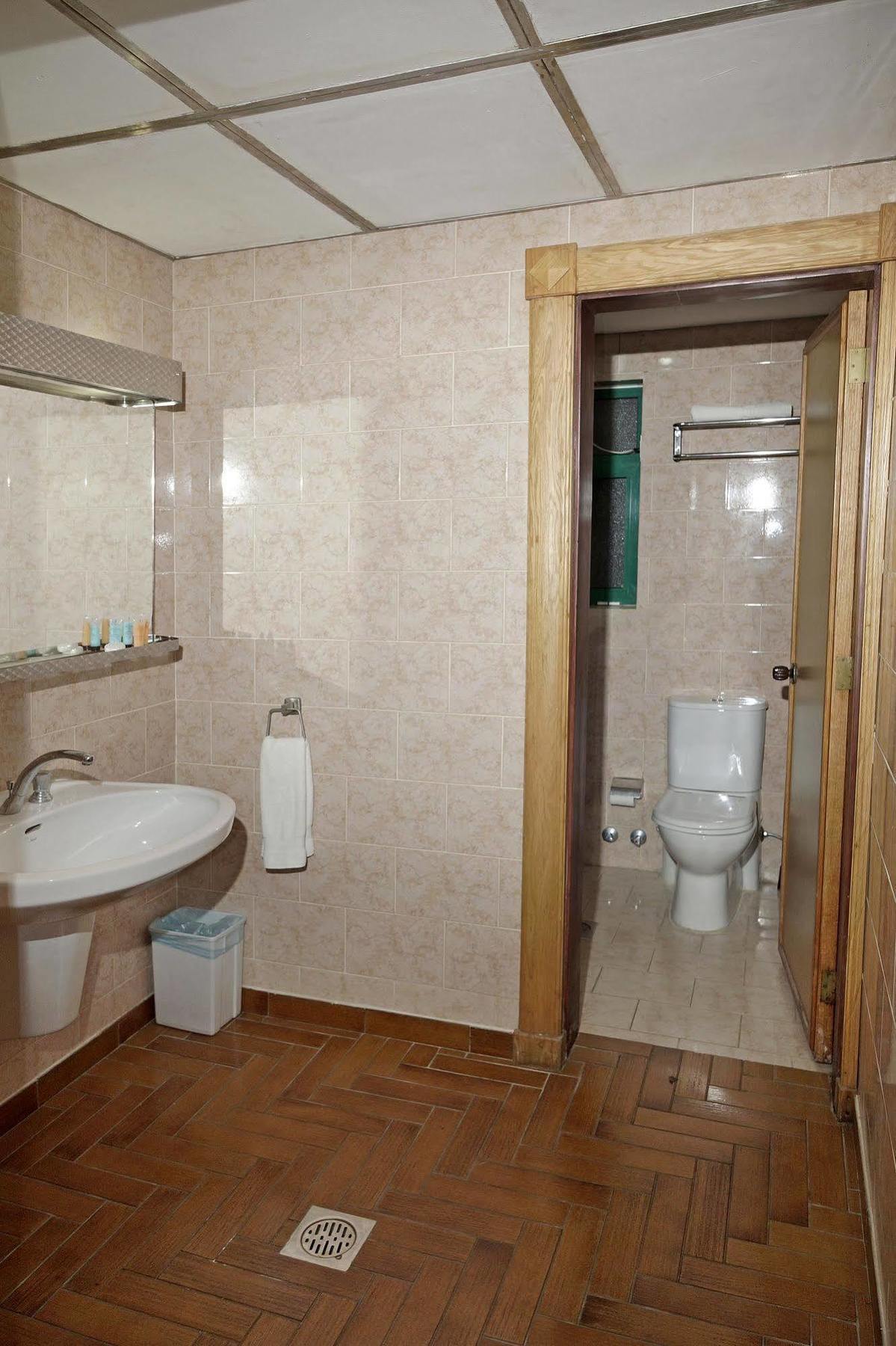 Mansour Plaza Hotel Apartments Dammam Bagian luar foto